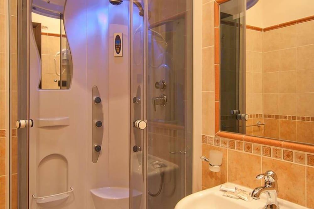 New Inn Рим Экстерьер фото