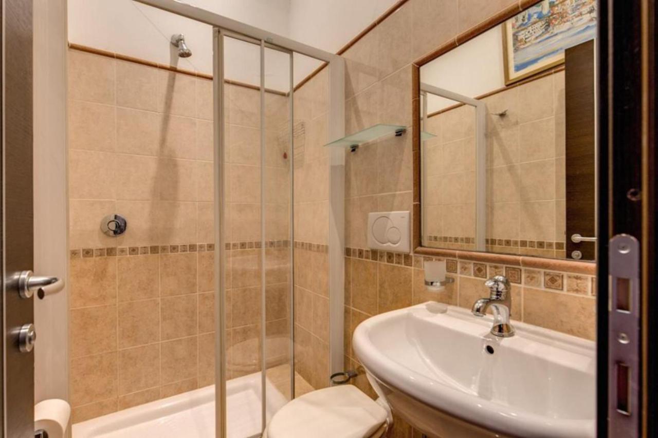 New Inn Рим Экстерьер фото