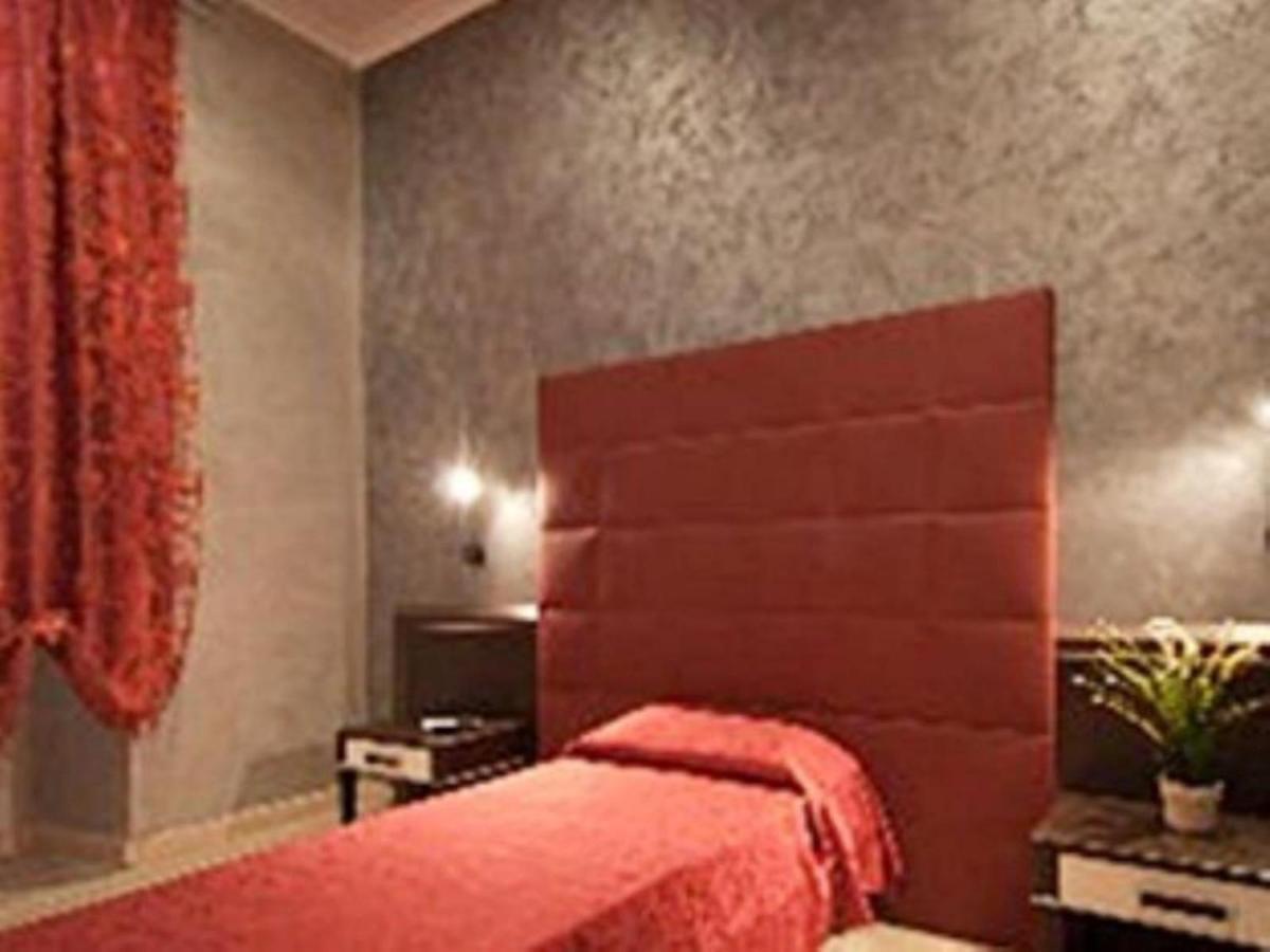 New Inn Рим Экстерьер фото